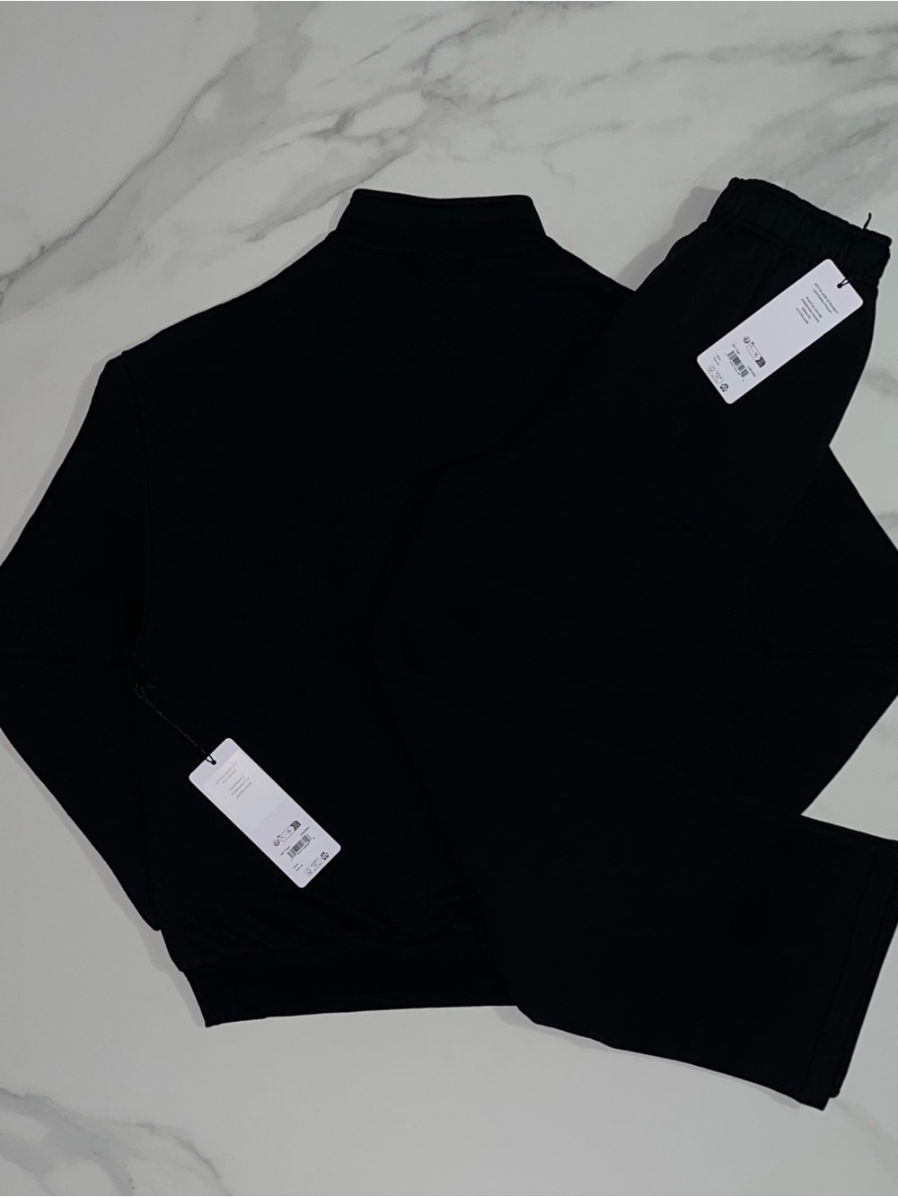 Alo Yoga Accolade 1/4 Zip Sweatshirt & Straight Leg Sweatpants Set Black Size XS - Picture 2 of 12